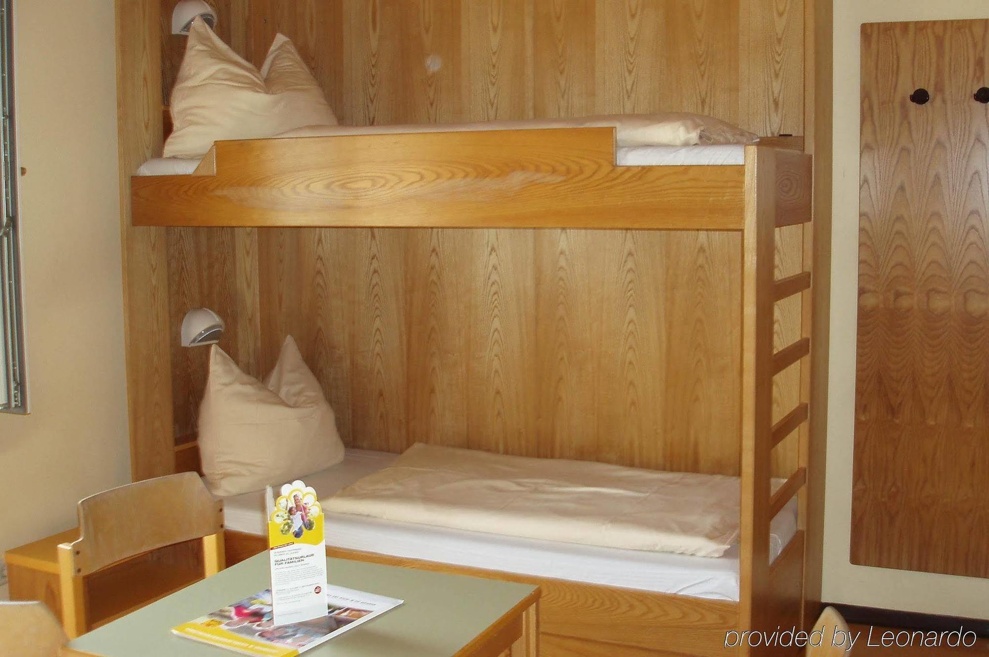 Hotel Jufa St. Martin Sankt Martin am Tennengebirge Habitación foto